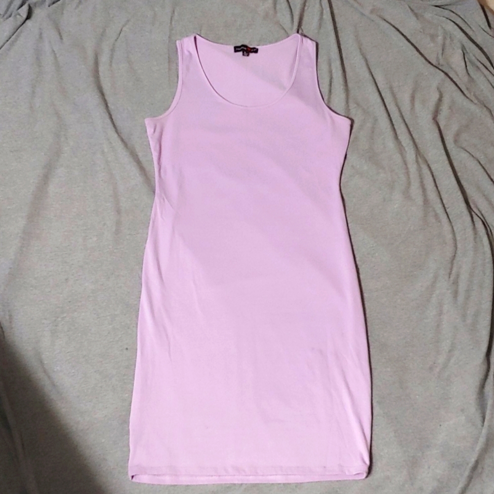 NWOT Lilac Sleeveless Bodycon Midi Dress * L 😍
